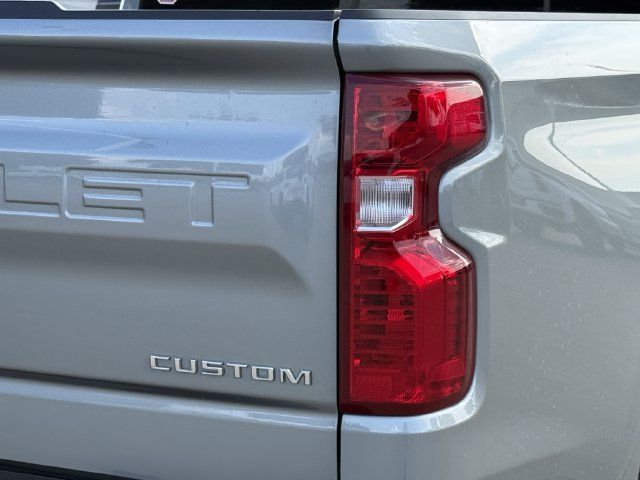 Certified 2025 Chevrolet Silverado 1500 Custom RWD image 8