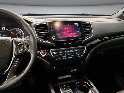 Used 2021 Honda Ridgeline Black Edition image 10