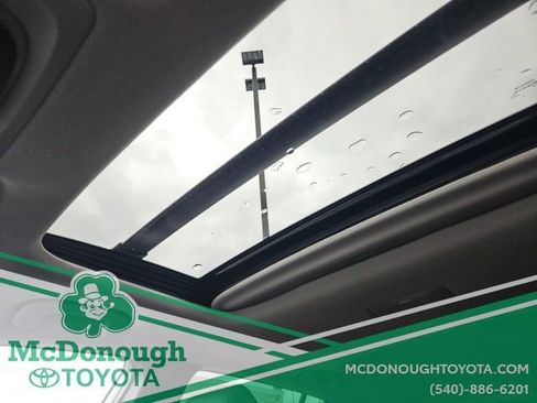 New 2026 Toyota Corolla Cross XLE w/ Convenience Package image 31