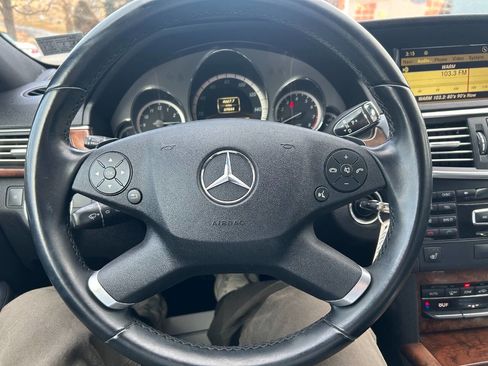 Used 2011 Mercedes-Benz E 350 4MATIC Wagon image 15