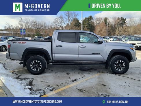 Used 2021 Toyota Tacoma TRD Off-Road w/ Technology Package image 6