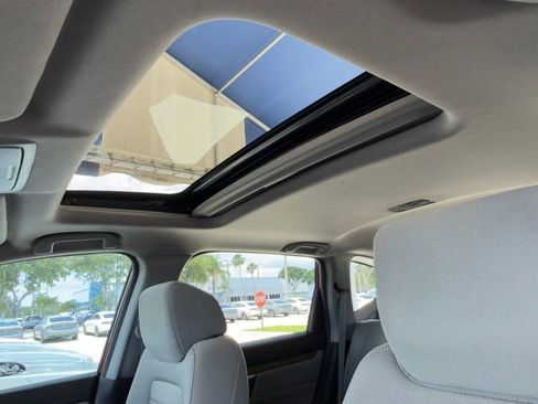 Used 2022 Honda CR-V EX image 6