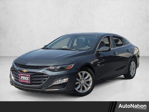 Used 2021 Chevrolet Malibu LT FWD image 1