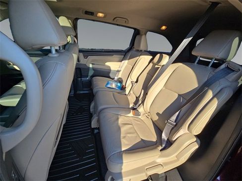 Used 2021 Honda Odyssey EX-L image 17