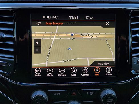 Used 2019 Jeep Grand Cherokee Limited w/ Luxury Group II image 17