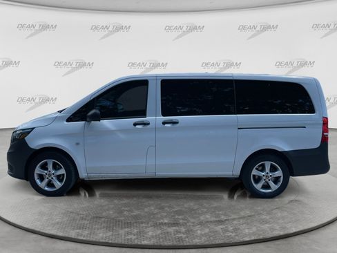 Used 2023 Mercedes-Benz Metris Passenger image 4