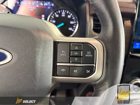 Used 2024 Ford Expedition Limited AWD/4WD image 13