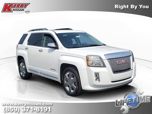 Used 2015 GMC Terrain Denali FWD image 1