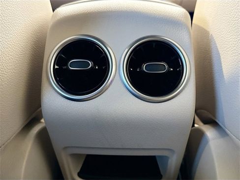 Certified 2025 Mercedes-Benz GLB 250 4MATIC image 25