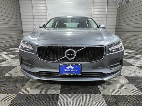Used 2018 Volvo S90 T6 Momentum w/ Momentum Plus Package image 3