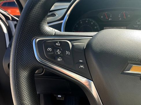 Used 2021 Chevrolet Malibu LT image 11