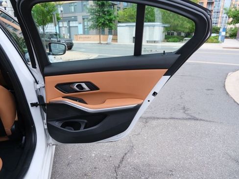 Used 2024 BMW 330i Sedan image 26