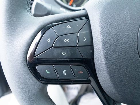 Certified 2023 Jeep Cherokee Altitude Lux w/ Lux Elite Package image 22