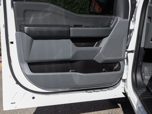 Used 2021 Ford F150 XLT AWD/4WD image 15