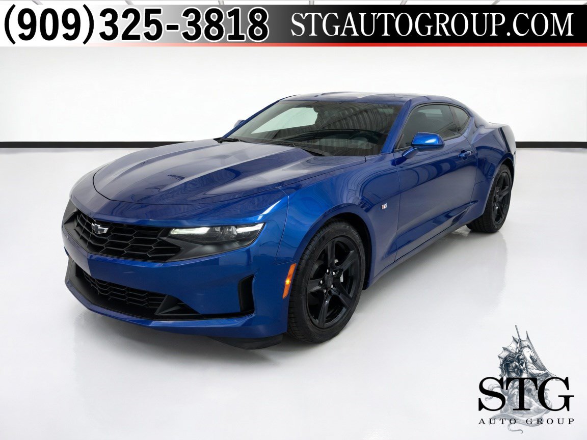 Used 2023 Chevrolet Camaro LT w/ Technology Package RWD image 1