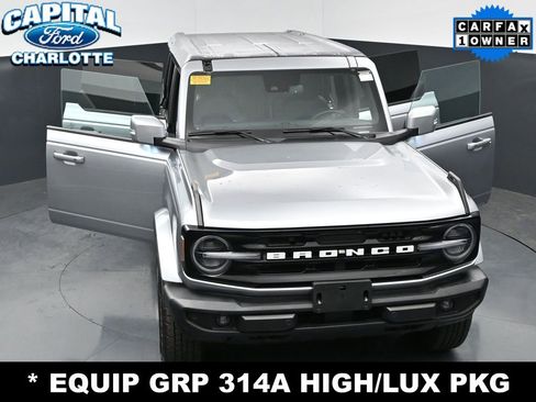 Used 2024 Ford Bronco Outer Banks AWD/4WD image 33