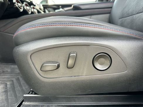 Used 2024 Chevrolet Blazer EV RS image 13