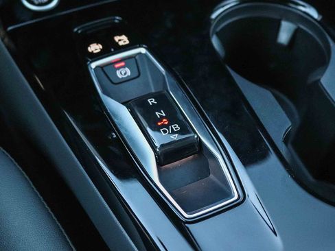 Certified 2025 Audi Q6 e-tron Premium w/ Convenience Package AWD/4WD image 25