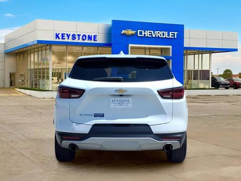 Used 2025 Chevrolet Blazer LT FWD image 6