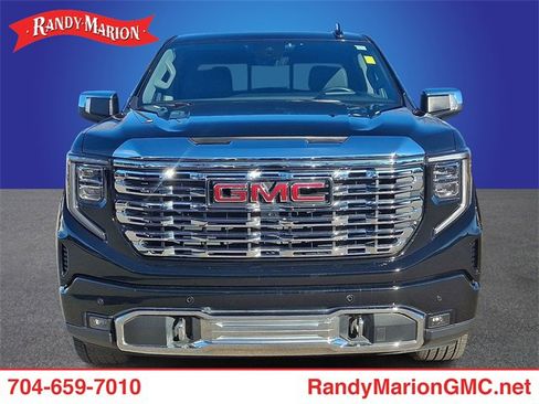 Used 2022 GMC Sierra 1500 Denali w/ Denali Reserve Package image 2