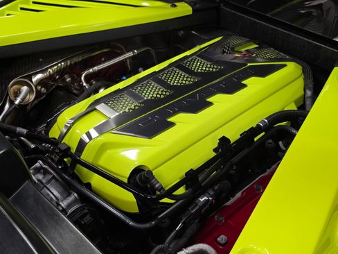 Used 2021 Chevrolet Corvette Stingray Premium Cpe w/ Z51 Performance Package image 49