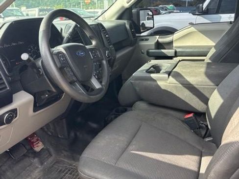 Used 2019 Ford F150 XL w/ Equipment Group 101A Mid AWD/4WD image 20
