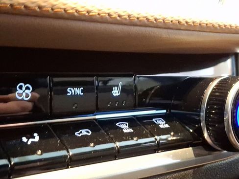 New 2026 Chevrolet Equinox ACTIV image 16