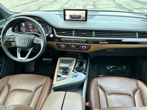 Used 2017 Audi Q7 2.0T Premium Plus w/ Premium Plus Package image 18