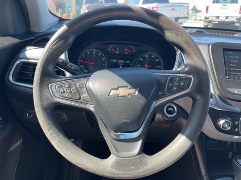 Used 2020 Chevrolet Equinox LS w/ LS Convenience Package FWD image 37