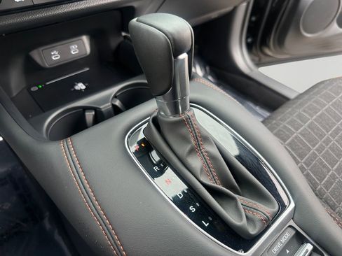 Certified 2026 Honda HR-V Sport image 18