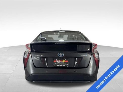 Used 2018 Toyota Prius Four FWD image 6