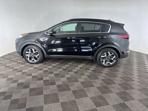 Used 2022 Kia Sportage EX AWD/4WD image 8