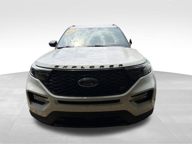 Used 2021 Ford Explorer ST w/ Equipment Group 401A AWD/4WD image 2