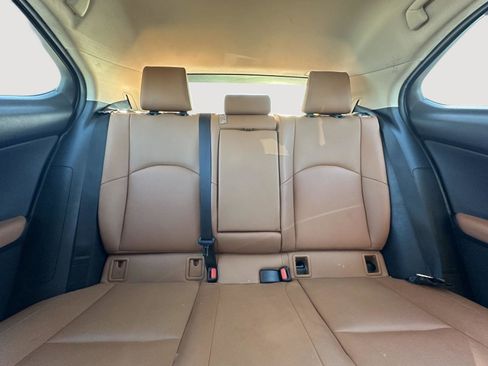 Used 2020 Lexus UX 200 image 13