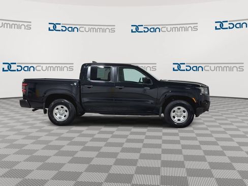 Used 2022 Nissan Frontier S w/ Technology Package AWD/4WD image 9