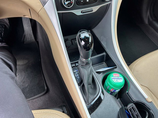 Used 2013 Hyundai Sonata Limited FWD image 22