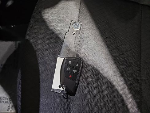 Certified 2022 GMC Sierra 1500 SLE image 36