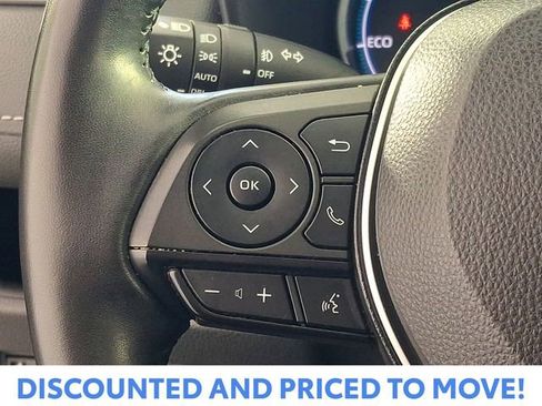 Used 2023 Toyota RAV4 XLE Premium image 27