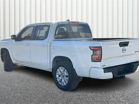 Used 2022 Nissan Frontier SV image 11