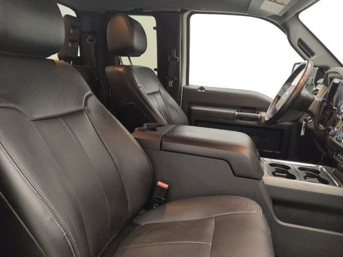 Used 2016 Ford F250 Lariat RWD image 21