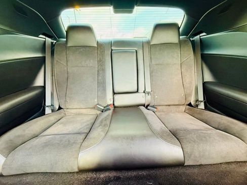 Used 2021 Dodge Challenger R/T Scat Pack image 36