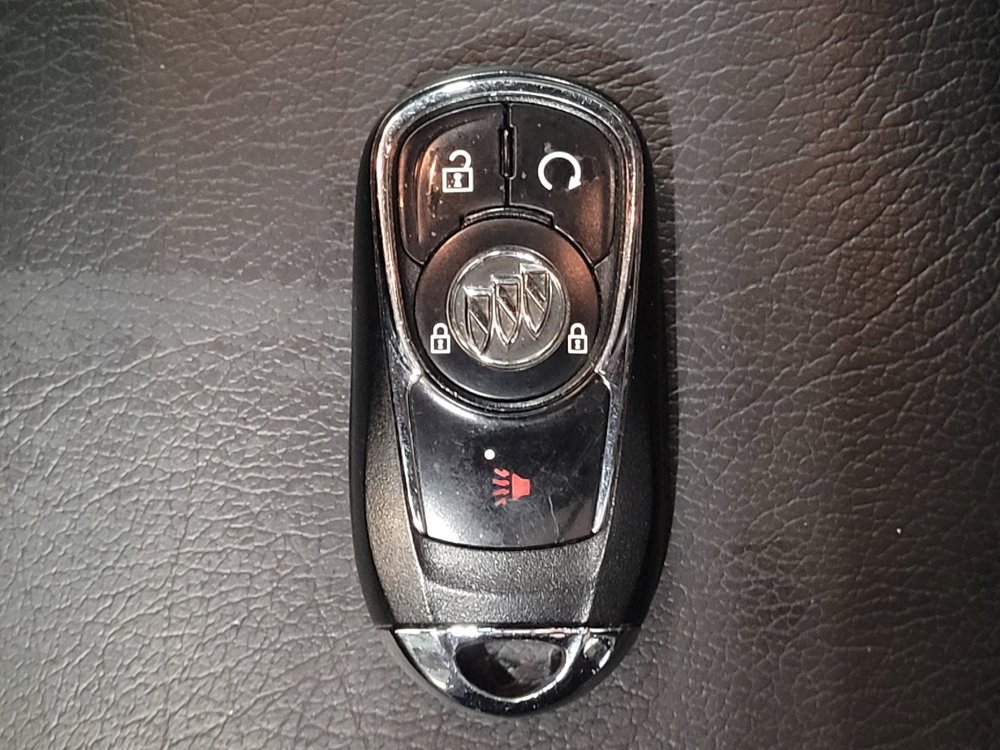 Used 2019 Buick Encore Sport Touring w/ Safety Package FWD image 32