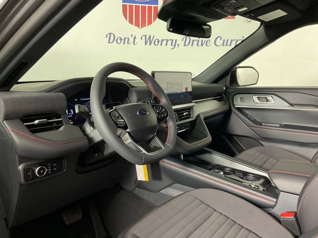 New 2026 Ford Explorer ST-Line w/ ST-Line Street Pack RWD image 13