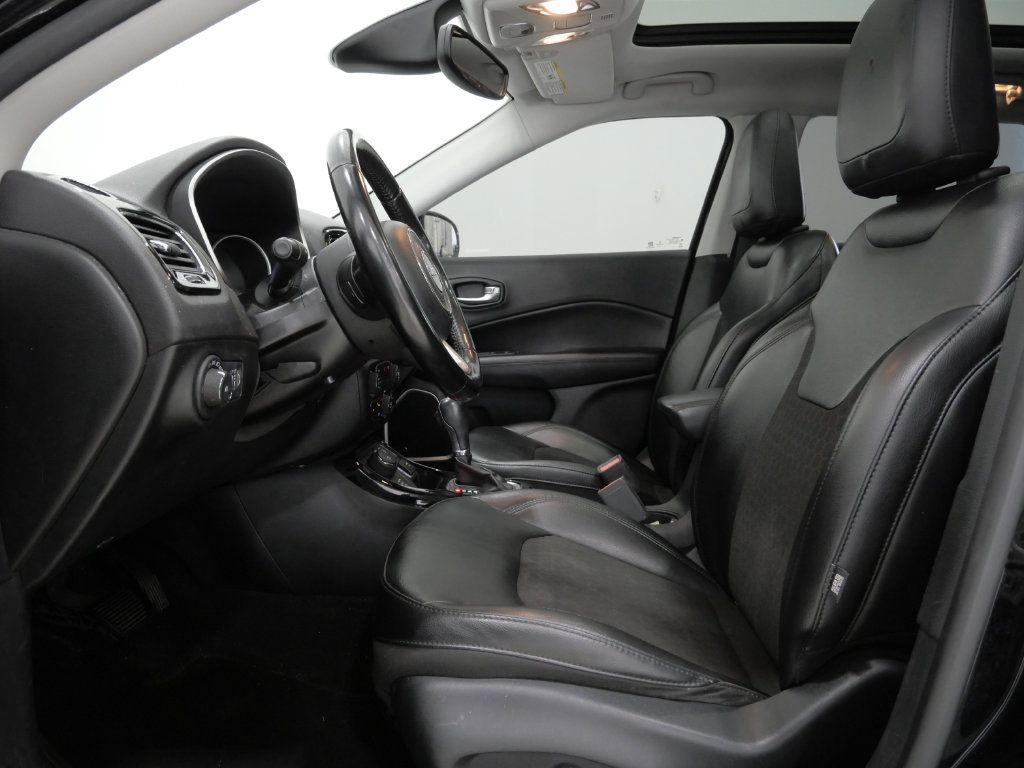 Used 2021 Jeep Compass Latitude w/ Sun and Sound Group AWD/4WD image 12