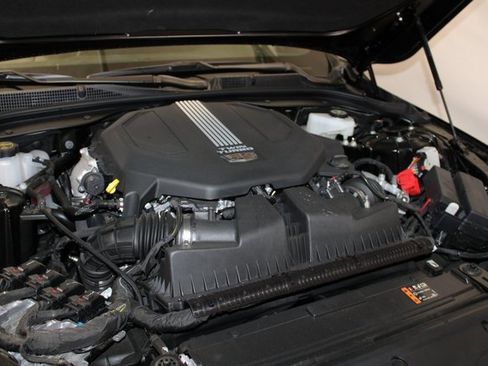 Used 2025 Cadillac CT5 Premium Luxury image 36