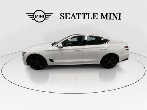 Used 2022 Genesis G70 3.3T w/ Sport Advanced Package image 7