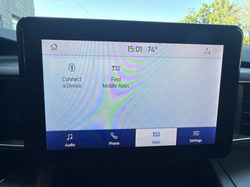 Used 2020 Ford Explorer XLT w/ Equipment Group 202A AWD/4WD image 19