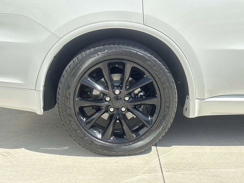 Used 2017 Dodge Durango GT w/ Nav & Power Liftgate Group RWD image 9