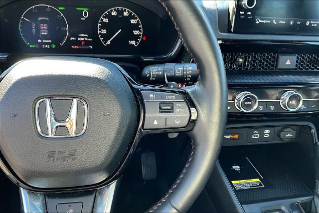 Used 2025 Honda CR-V Sport Touring image 12