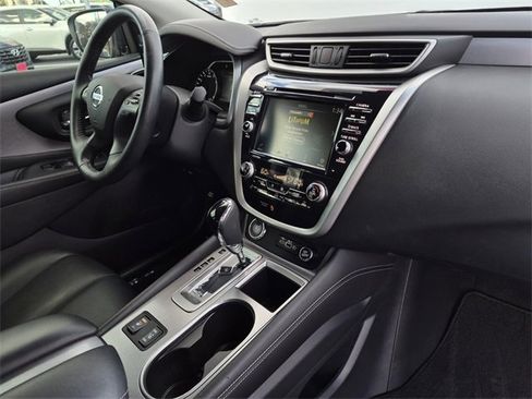 Certified 2022 Nissan Murano SV image 12
